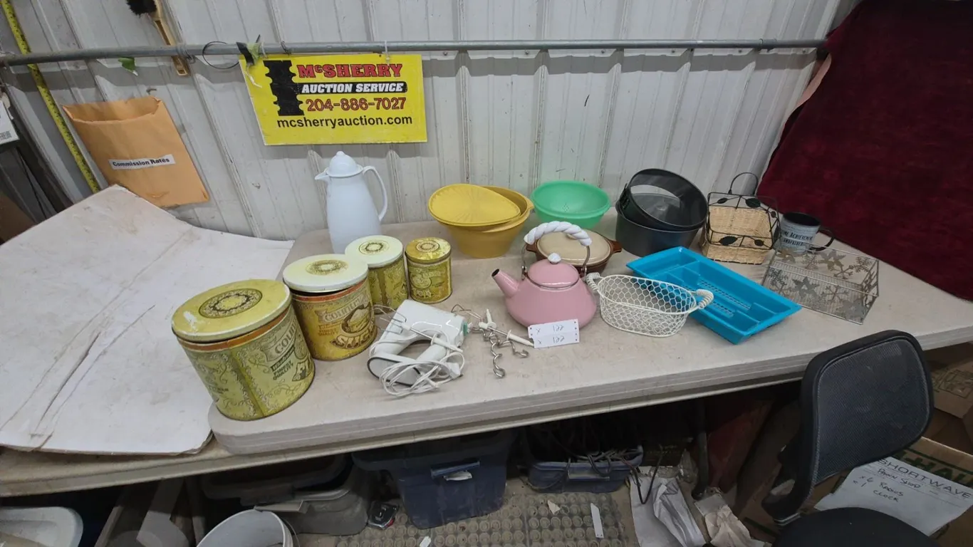 Kitchenware Lot: Pink Kettle, White Wire Basket, Blue Utensil Tray, Yellow Bowls