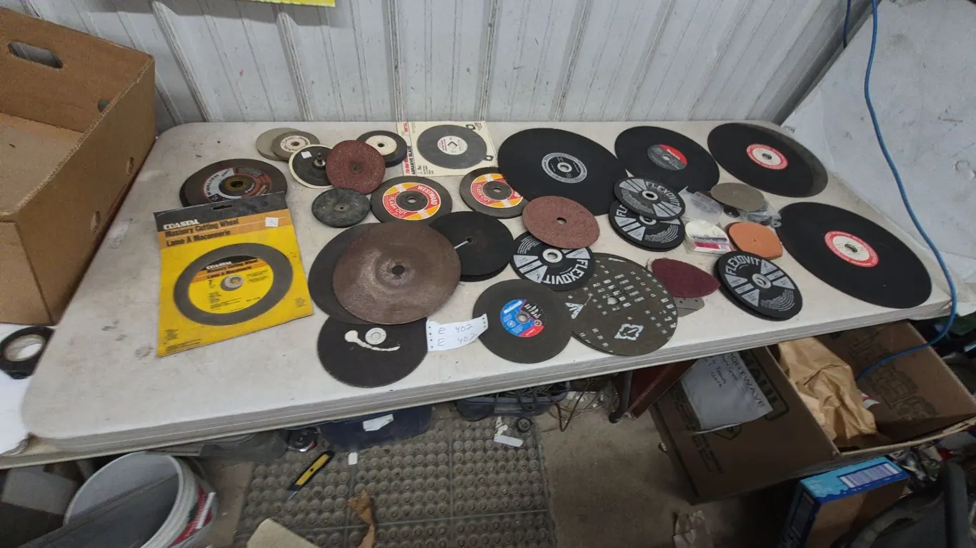 Assorted Grinding and Cut-Off Wheels: Makita, Flexovit, and More, Various Sizes and Grits