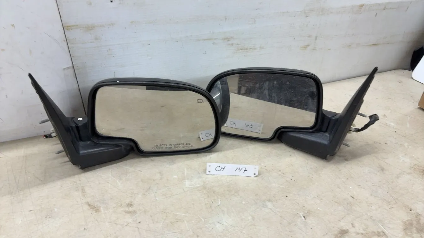 Pair of Ford F-150 Power Heated Side View Mirrors, 2004-2008, Black with Silver Caps