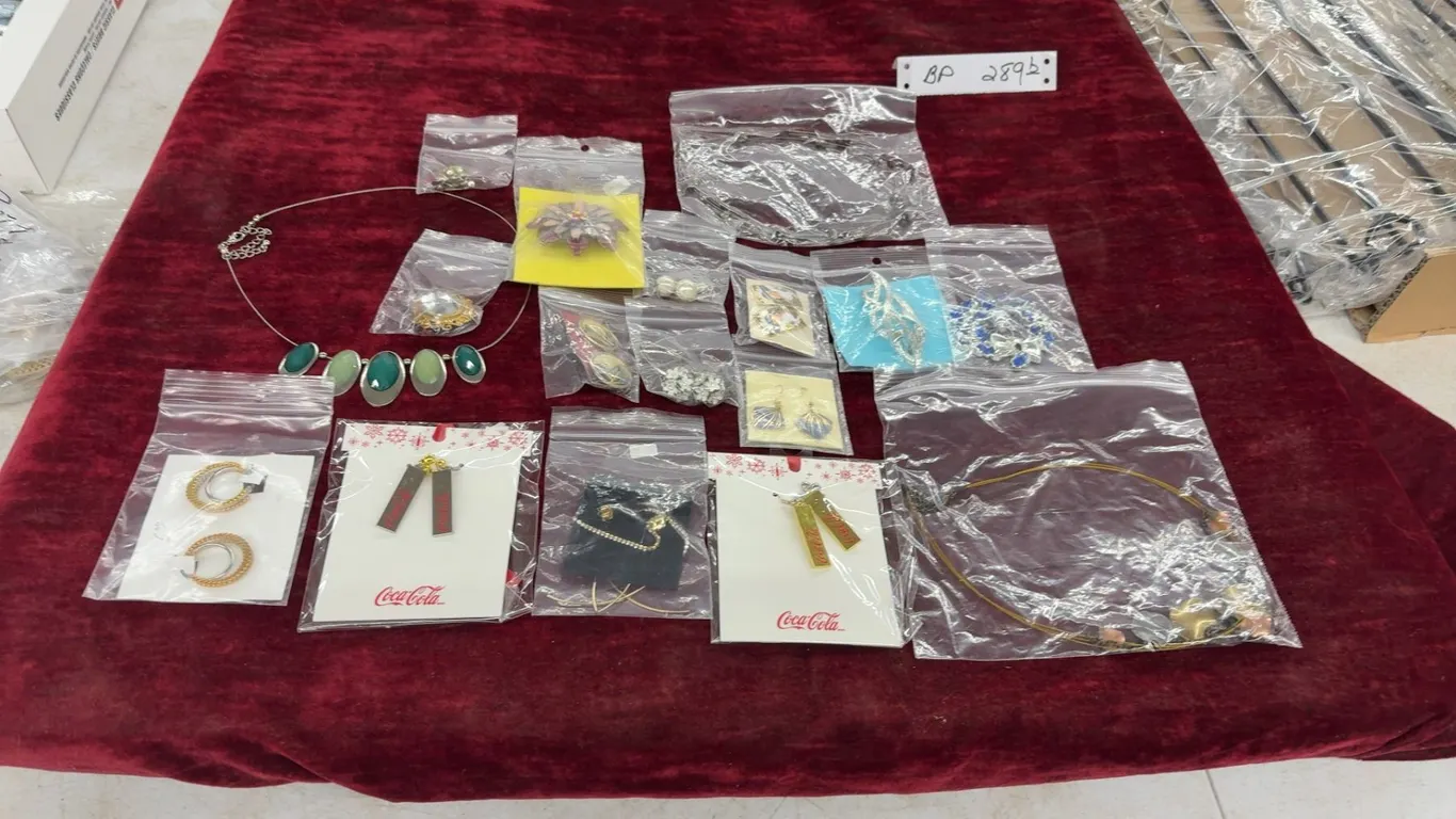 Fashion Jewelry, Coca-Cola Dangle Earrings, Hoop Earrings, Necklaces, Brooches