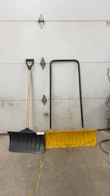 Snow Shovel with Wooden Handle and Snow Pusher