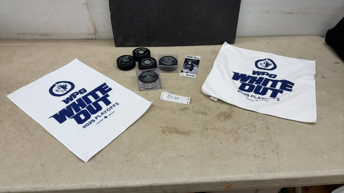 Winnipeg Jets Autographed Game Puck Lot: Lowry, Morrissey, Stanley, Ford, Heinola with Towels
