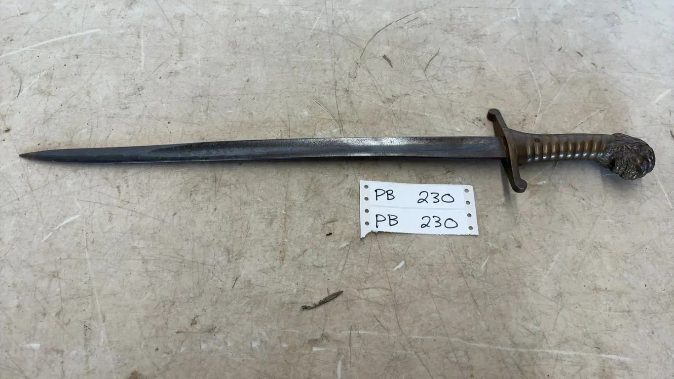 Antique Lion Head Hilt Short Sword/Dagger 18”