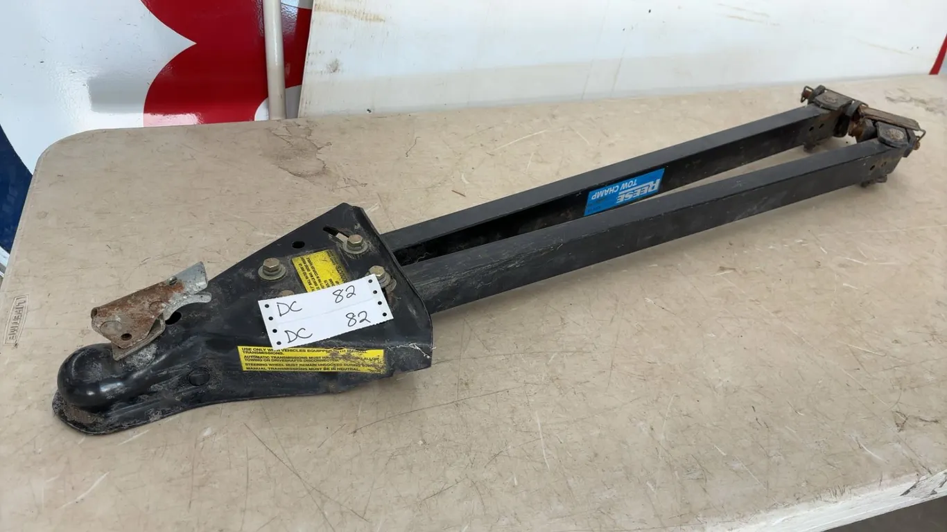 Reese Tow Champ Weight Distribution Hitch with Coupler and Dual Arms