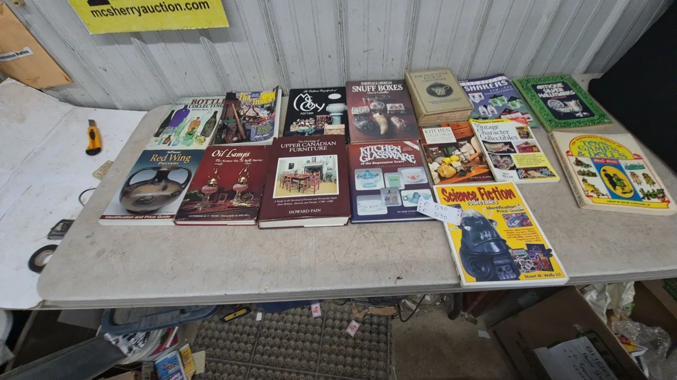 Collection of 15 Antique and Collectible Reference Books: Bottle Collecting, Red Wing Pottery