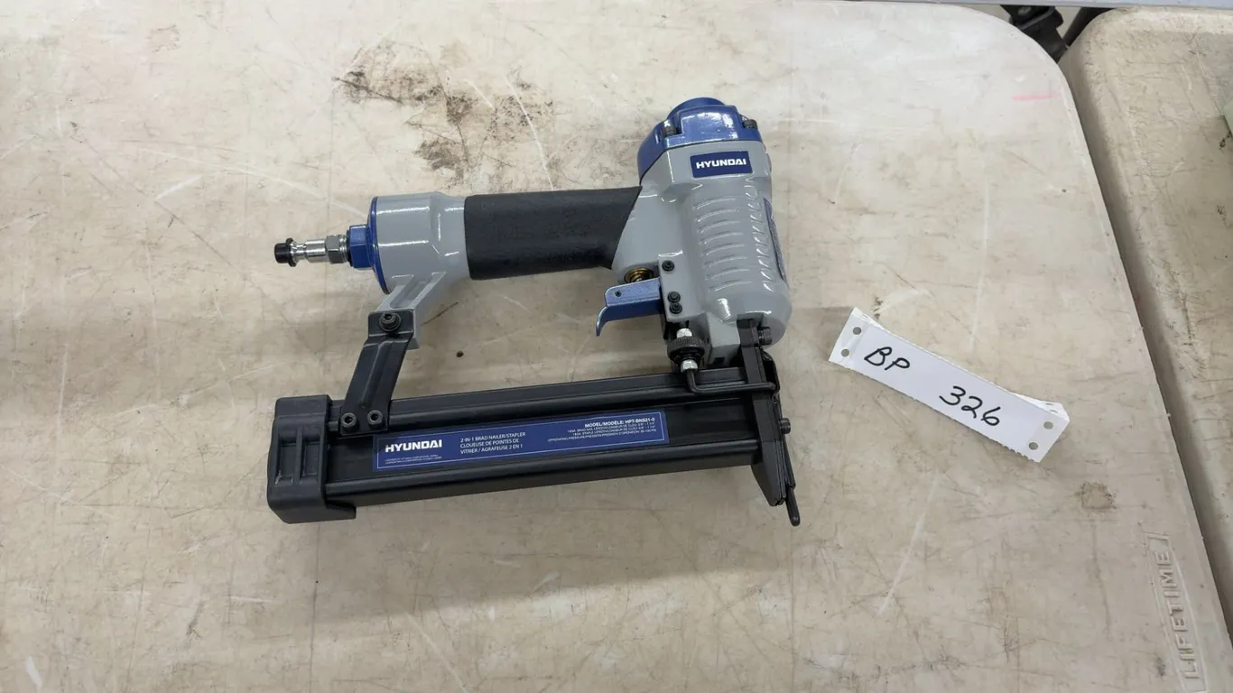 New Hyundai 18-Gauge Nail Gun, Model 2-1, 5/8”-1 1/4”