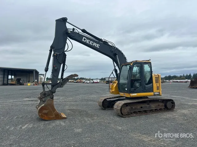 2018 John Deere 135G Tracked Excavator