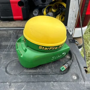 John Deere StarFire 3000 GNSS Receiver