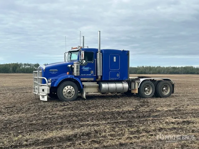 1998 Kenworth T800D 6x4 T/A Sleeper Truck Tractor