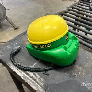 John Deere StarFire 3000 GNSS Receiver