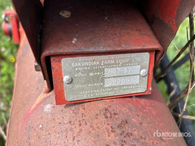 1979 Sakundiak HD7-37 7 in x 37 ft Grain Auger