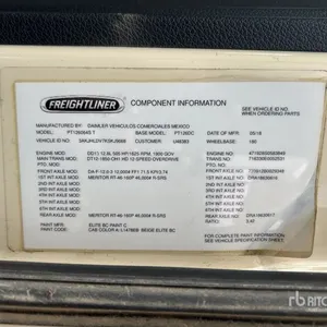 2019 Freightliner Cascadia 126 6x4 T/A Day Cab Truck Tractor