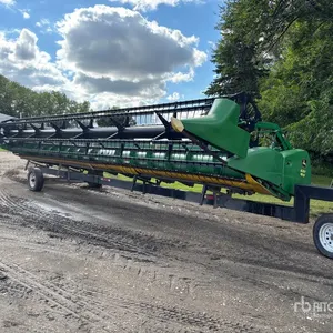 2010 John Deere 635F 35 ft Flex Combine Header