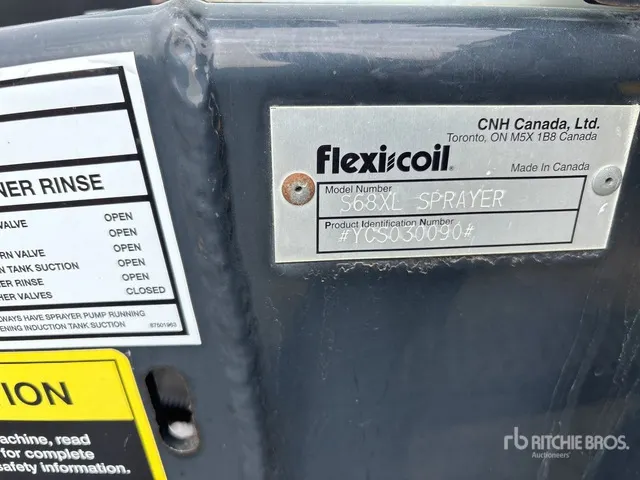 2012 Flexi-Coil 68XL 110 ft S/A Pull-Type Sprayer