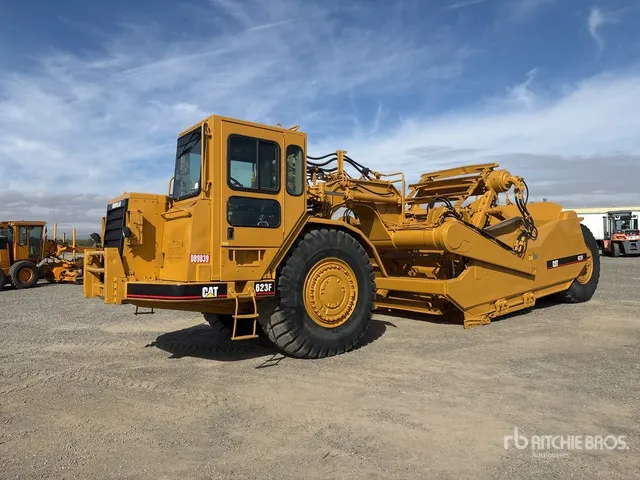 1998 Cat 623F Motor Scraper