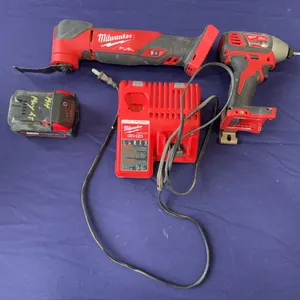 Milwaukee Impact, Oscillating Multi Tool, Battery & Charger