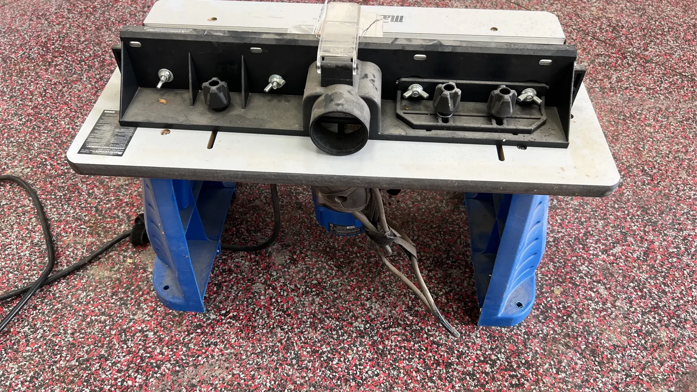 Mastercraft Router Table