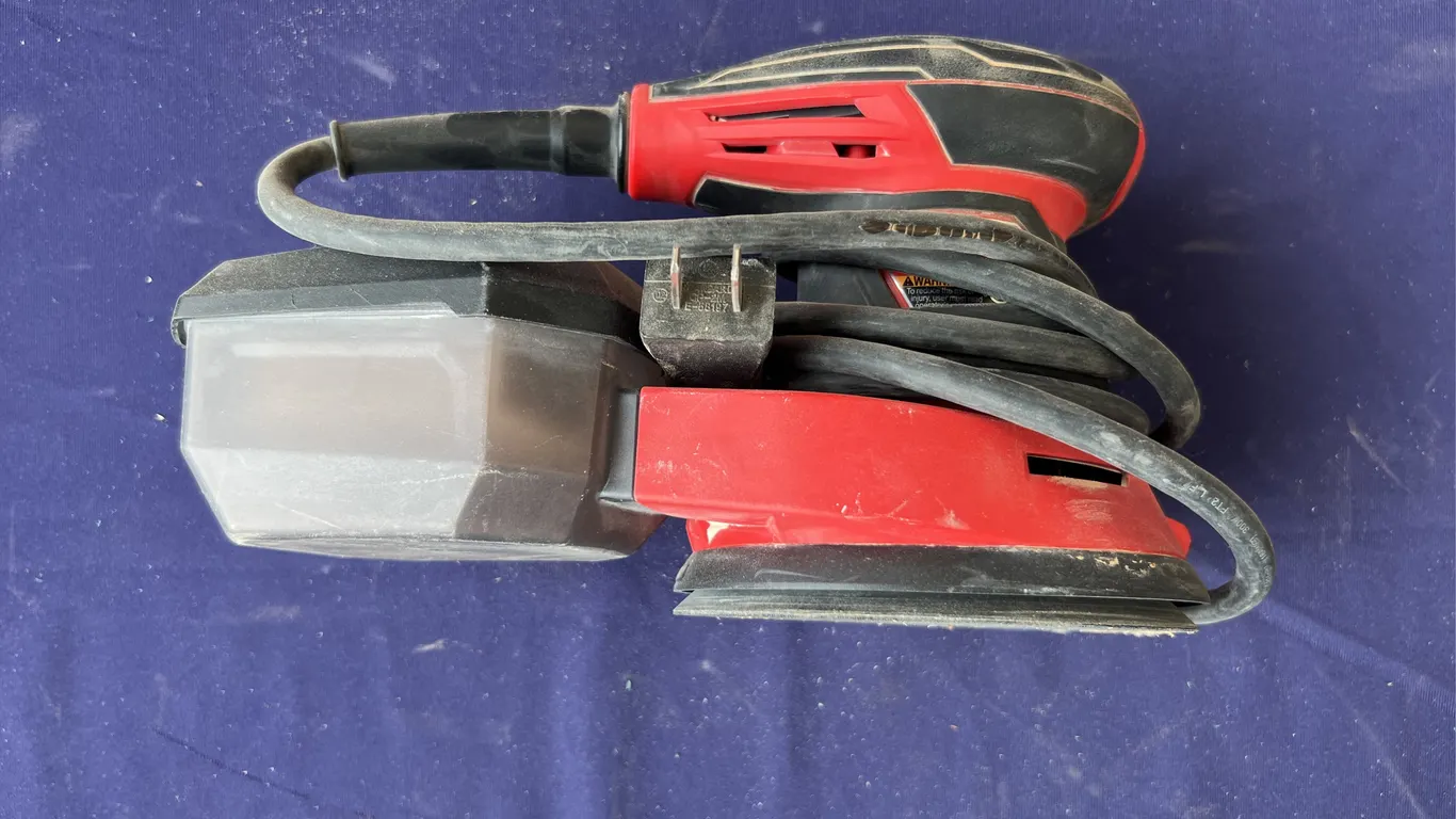 Milwaukee Orbit Sander
