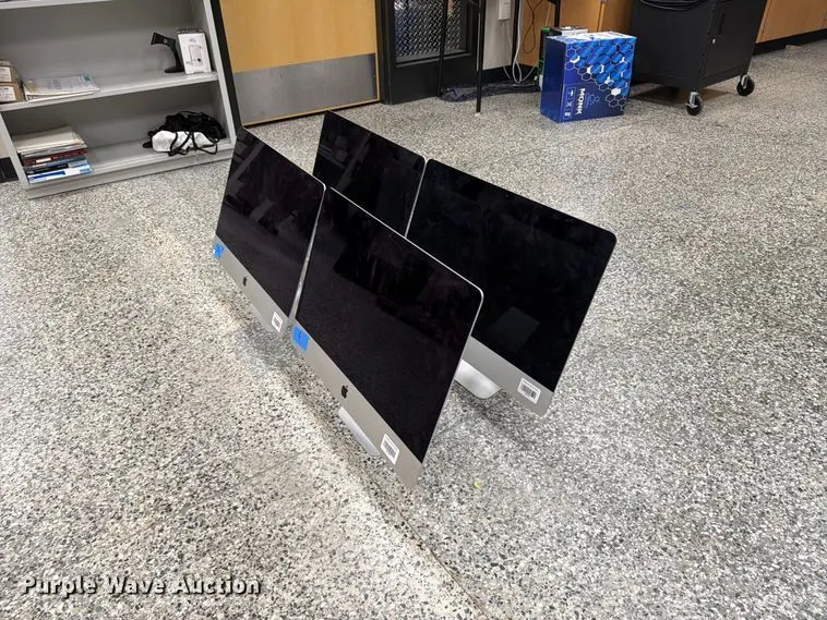 (4) Apple all-in-one desktop computers