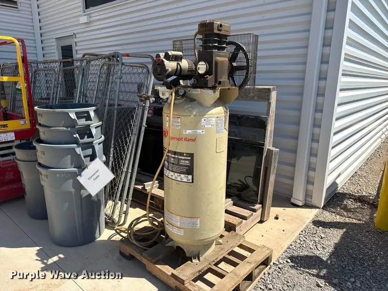 Ingersoll Rand SS5L5 air compressor