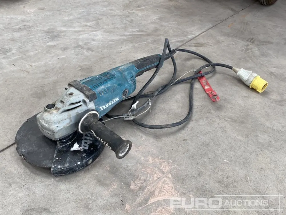 Makita 110 Volt Heavy Duty Angle Grinder