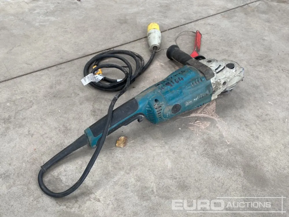 Makita 110 Volt Heavy Duty Angle Grinder
