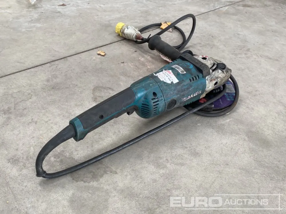 Makita 110 Volt Heavy Duty Angle Grinder