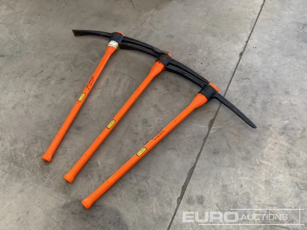 Unused Flexi Handle Pick Axe (3 of)