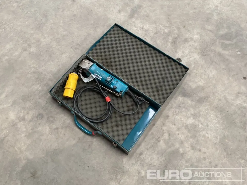 Makita 110 Volt Angle Grinder