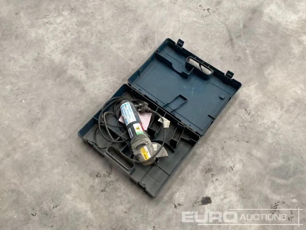 Bosch 240 Volt Angle Grinder