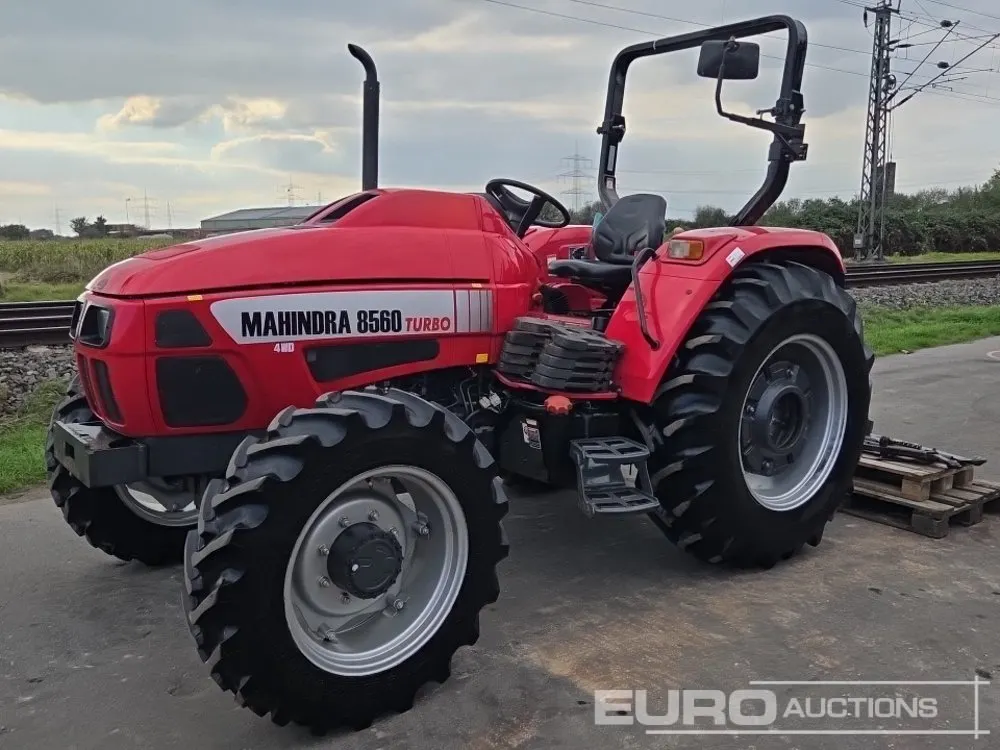 Mahindra 8560