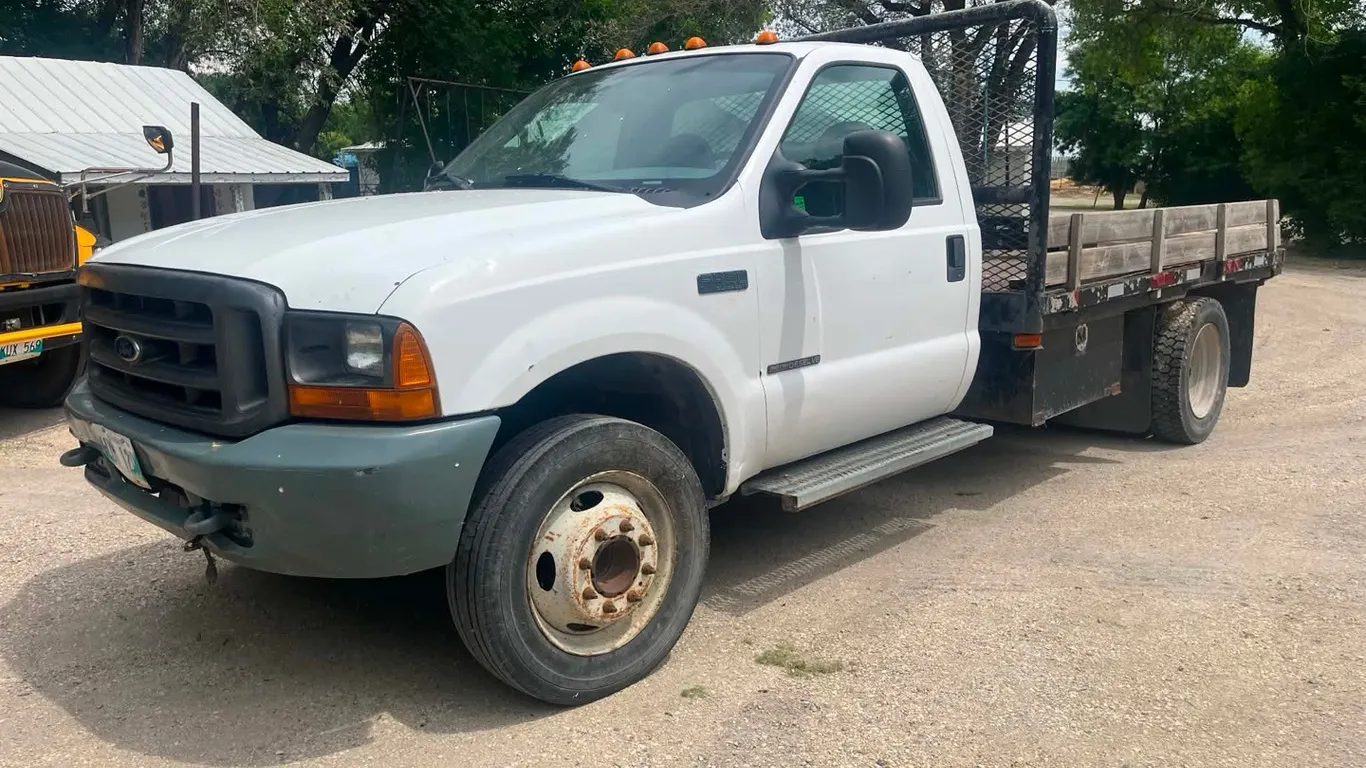 OFFSITE - 2000 ford f450 7.3 diesel