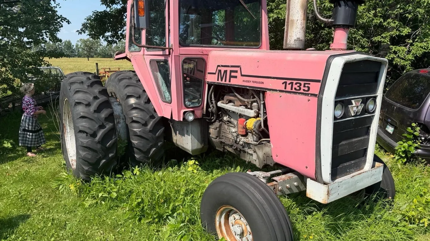 OFFSITE - 1135 Massey diesel Tractor