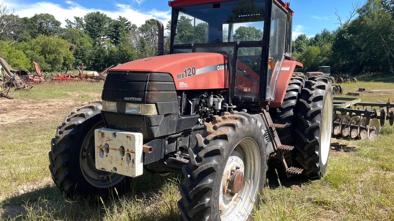 Case IH MX120 Tractor