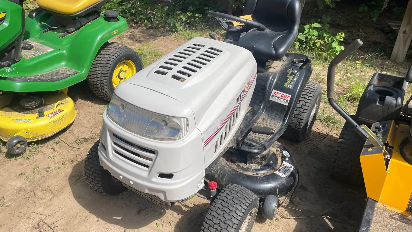 MTD Gold Hydrostatic Mower