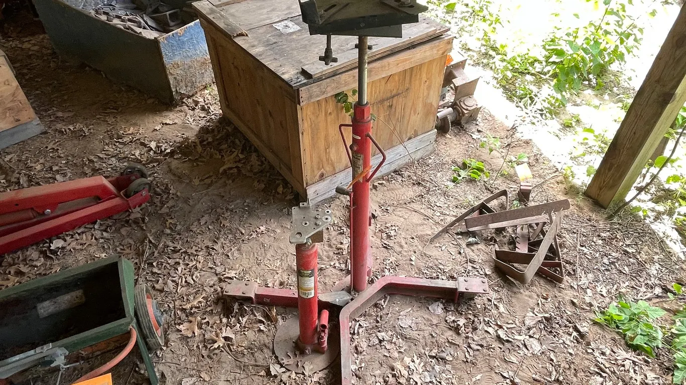 Transmission Jacks