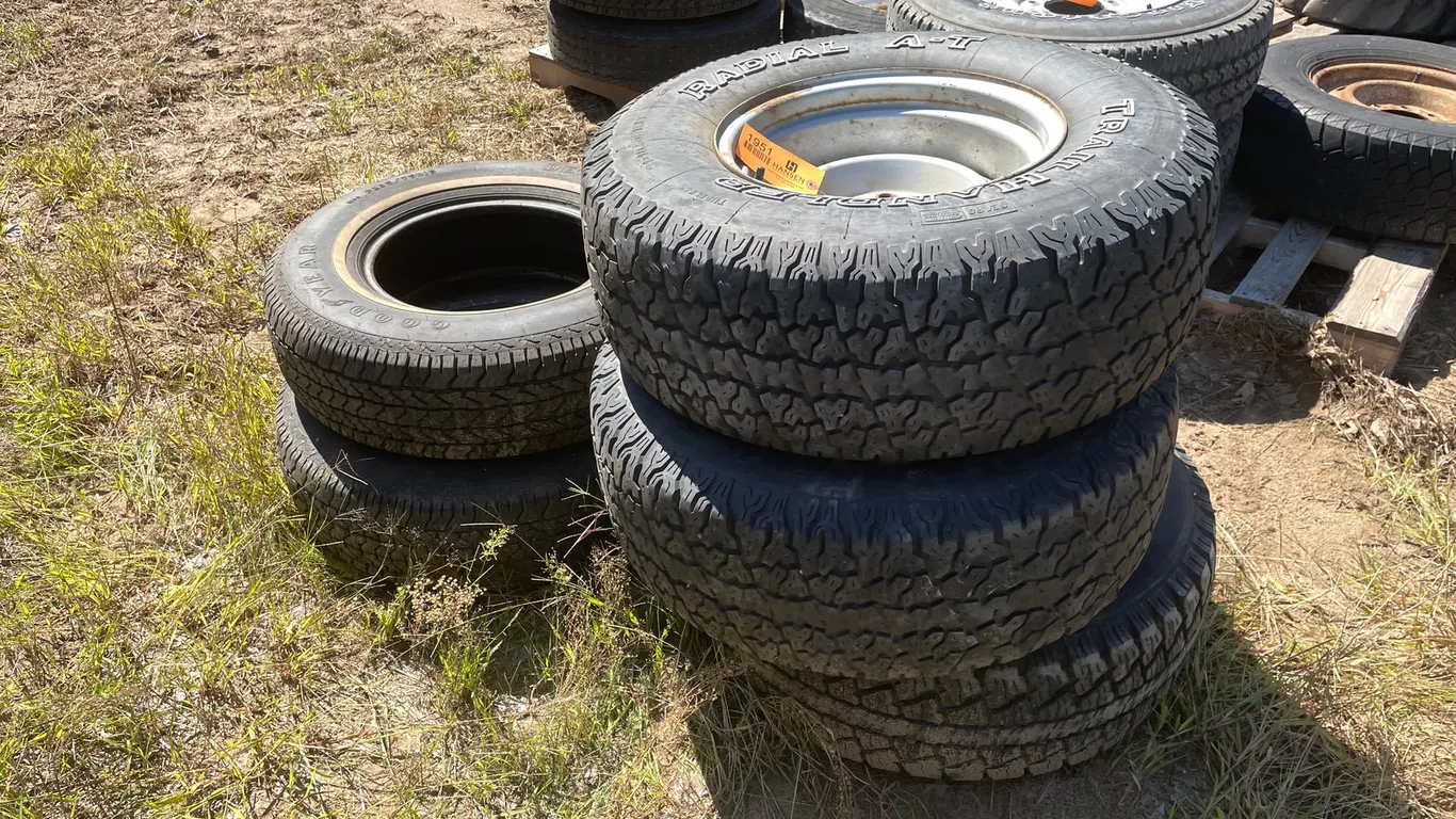 (5) Tires