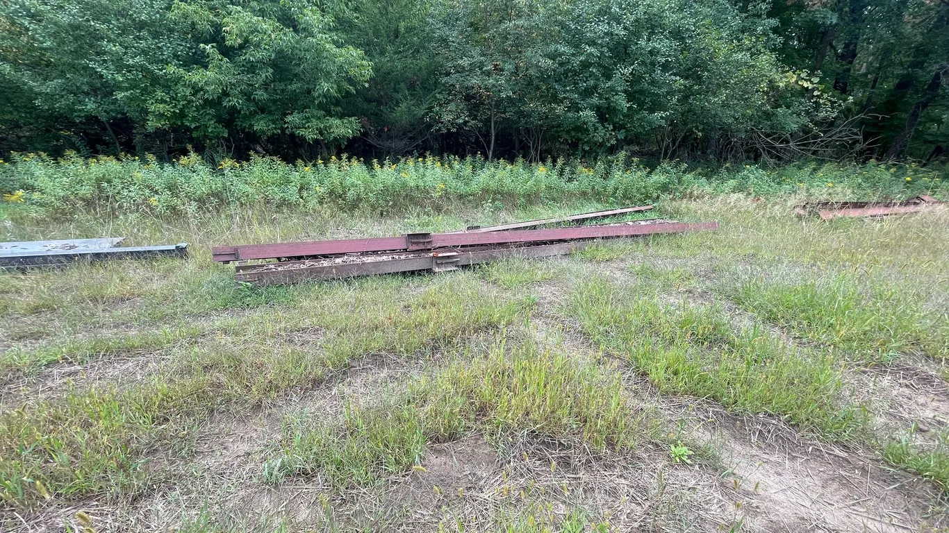 (6) I-Beams