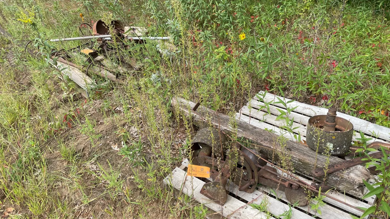 Various Metal Items