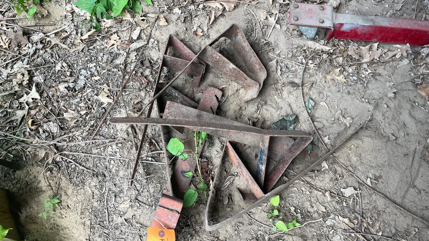 (6) Roofing Jacks