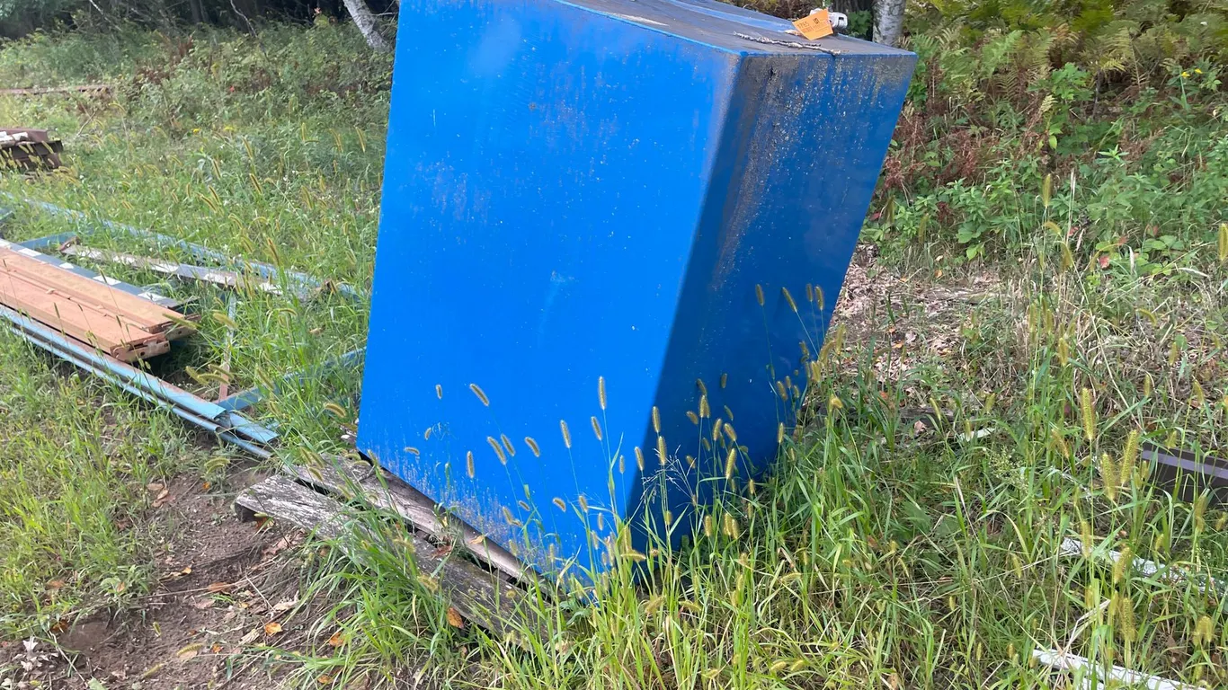 Motorcraft Oil Tank