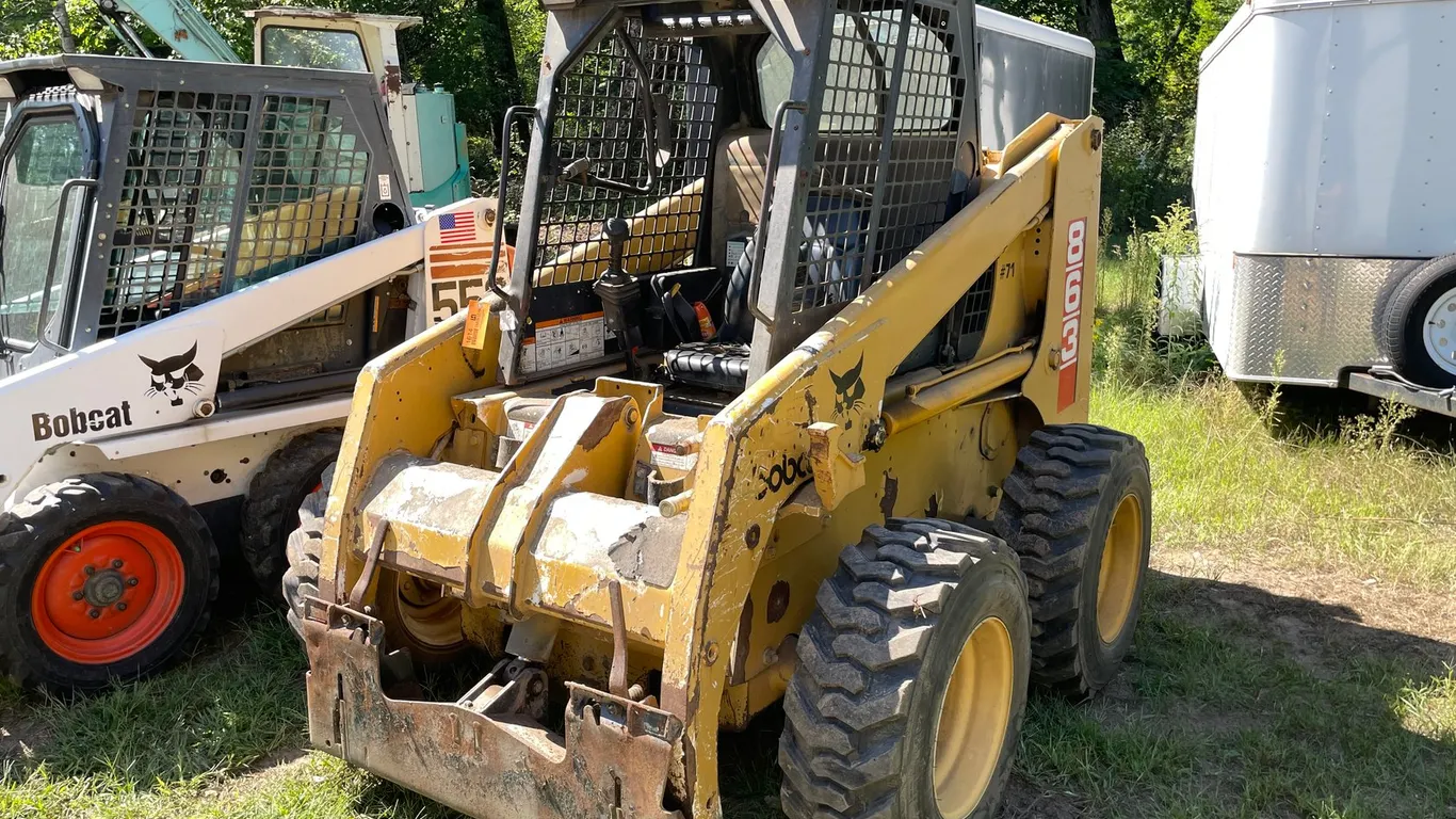 Bobcat 863 Skid Steer