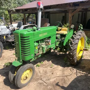 John Deere MT Tractor