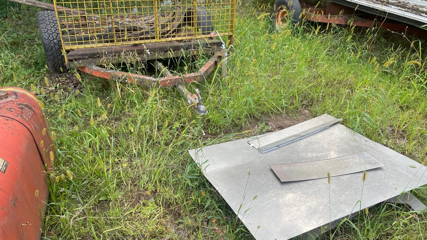 Homemade Utility Trailer (Sells Bill of Sale)
