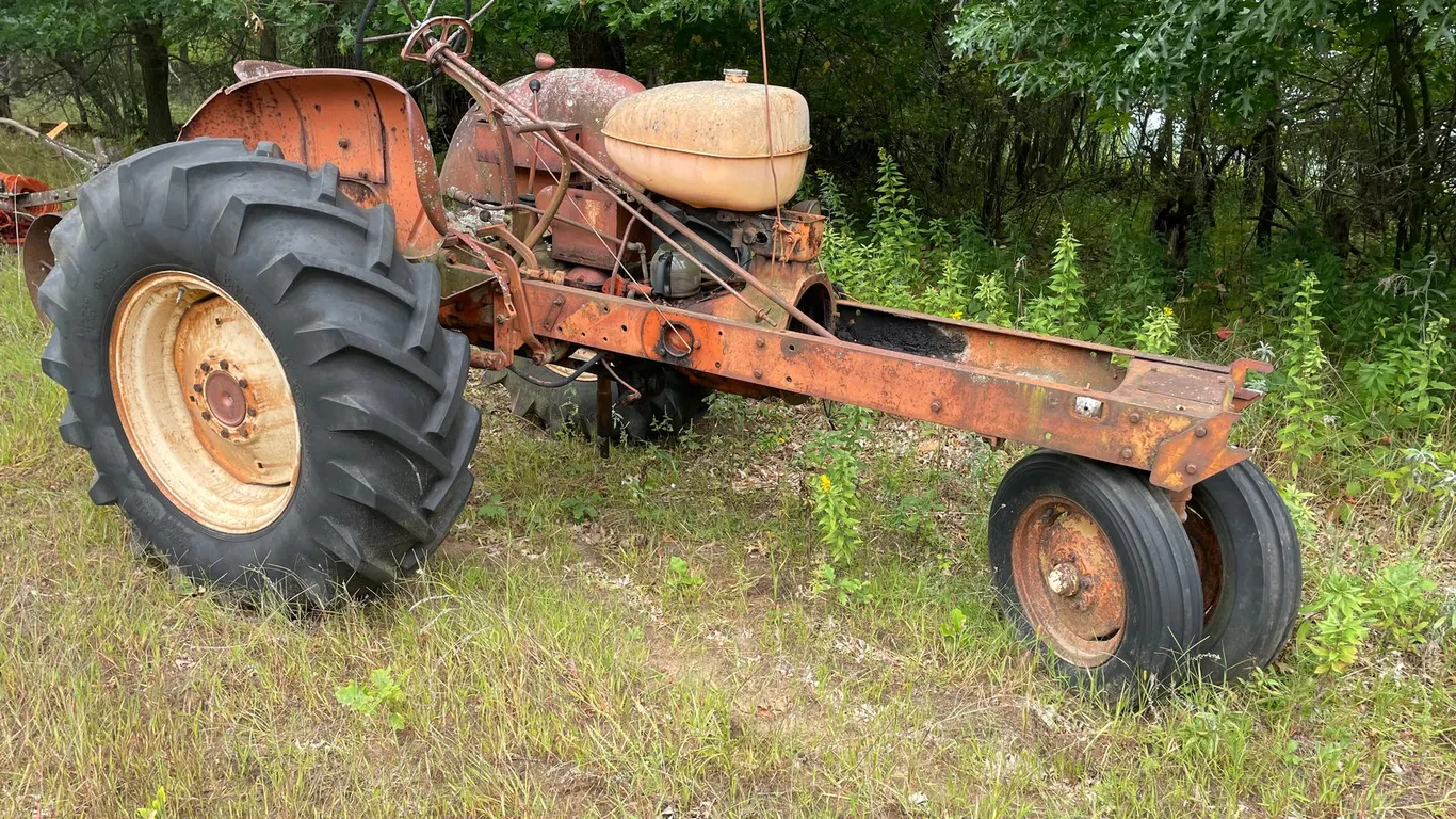 Allis Chalmers WD45 Tractor **Parts Only**