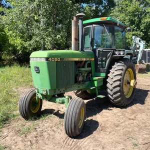 John Deere 4050 Tractor