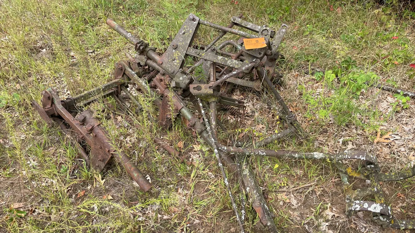 John Deere Cultivator Attachment