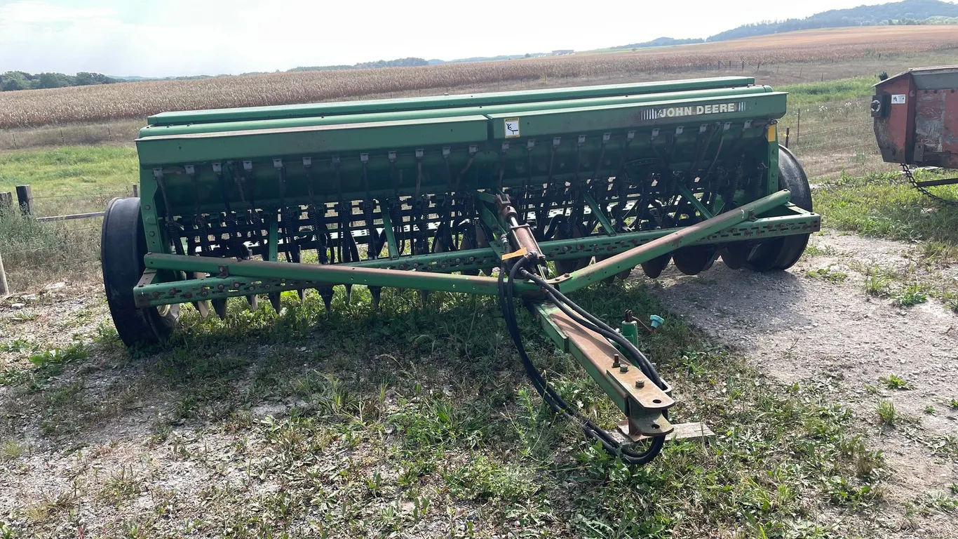 12' John Deere 450 Grain Drill