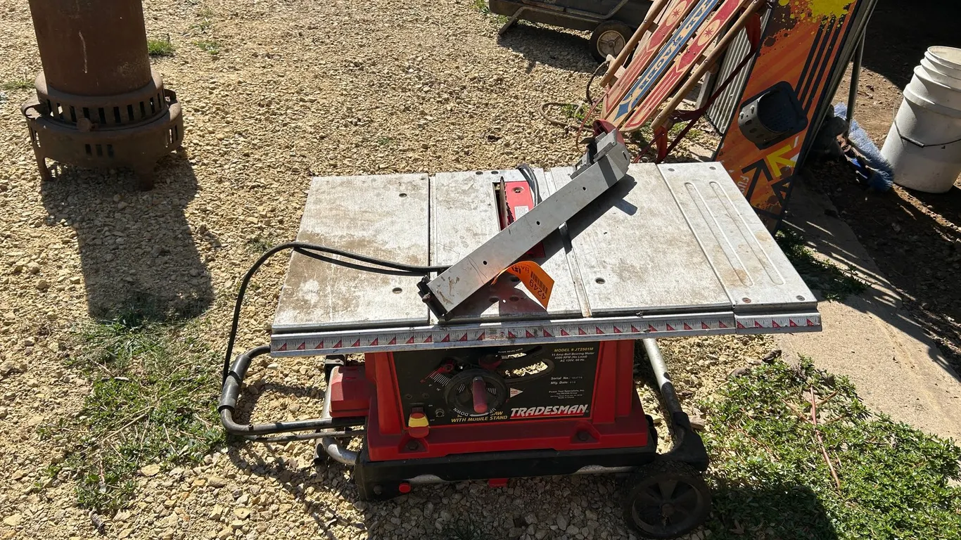 Tradesman Table Saw