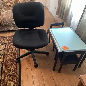 Childrens Table and (2) Chairs